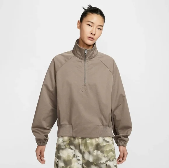 Nike Women's Sportwear Oversized‎ 1/4 Zip Twill Top-Brown Long Sleeve Sz Med NWT - Picture 2 of 13